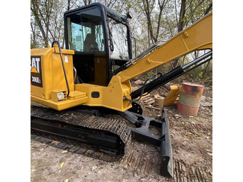 Ekskavator me zinxhirë CATERPILLAR 306E2