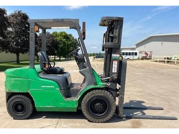 Pirun më naftë Mitsubishi Chariot élévateur diesel FD30N fenwick: foto 2