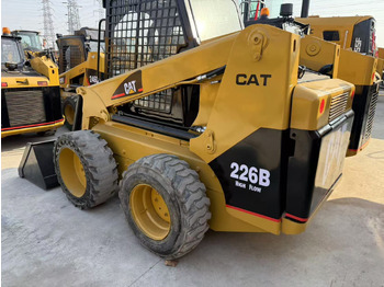 Mini fadrom CATERPILLAR 226