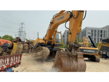 Ekskavator me zinxhirë HYUNDAI