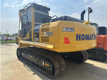 Ekskavator me zinxhirë KOMATSU PC200-8