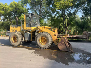 Fadrom me goma KOMATSU WA320