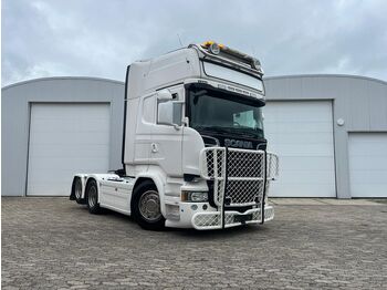 Gjysmë-kamion SCANIA R 730