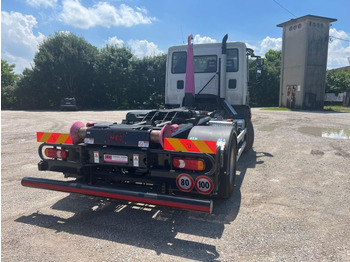 Kamion vetëngarkues IVECO EUROCARGO 160E25 SCARRABILE: foto 4