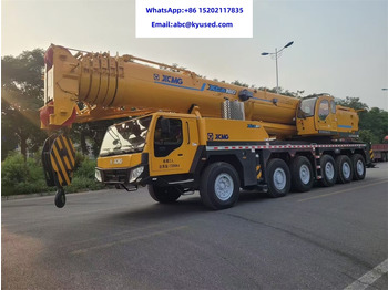 Vinç për të gjitha terrenet XCMG QY180