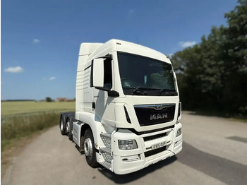 Gjysmë-kamion MAN TGS 26.440