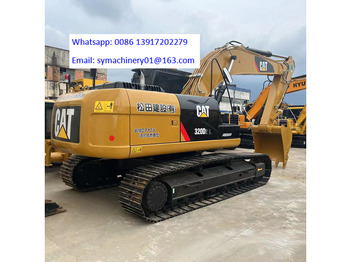 Ekskavator me zinxhirë CATERPILLAR 320D2