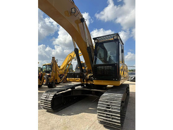 Ekskavator me zinxhirë Caterpillar 320D2: foto 2