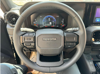 Veturë TOYOTA