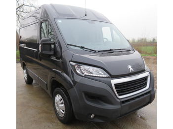 Furgon i vogël PEUGEOT Boxer