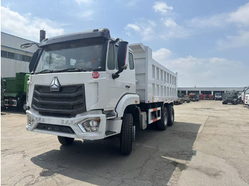 Kamion vetëshkarkues SINOTRUK HOWO