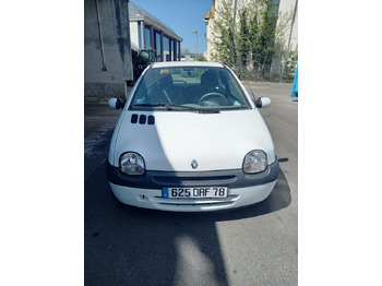 Veturë RENAULT