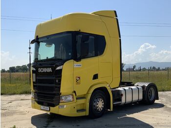 Gjysmë-kamion SCANIA R 450
