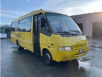 Autobus shkollor IVECO