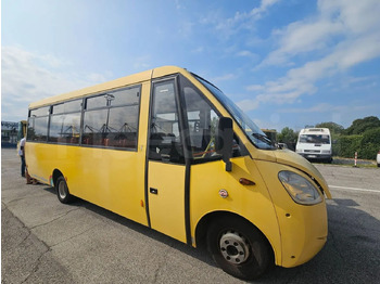 Autobus shkollor IVECO
