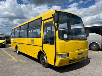 Autobus shkollor IVECO