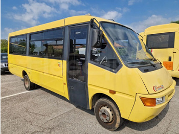 Autobus shkollor IVECO
