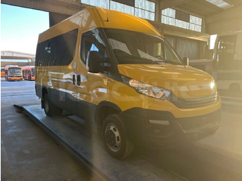 Autobus shkollor IVECO Daily
