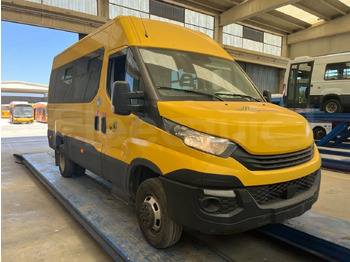 Autobus shkollor IVECO Daily