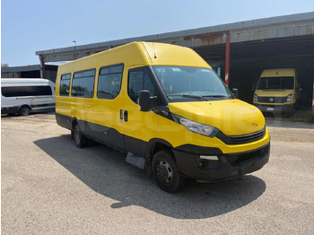 Autobus shkollor IVECO Daily