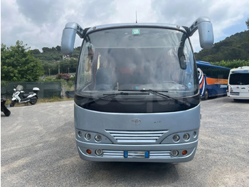 Minibus, Furgon pasagjerësh Salvador Caetano Optimo: foto 2