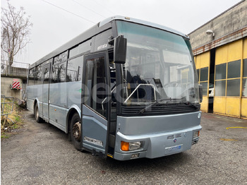 Autobus suburban SCANIA