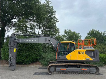 Ekskavator me zinxhirë VOLVO EC220EL