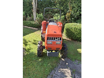Minitraktor Kleintraktor Hinomoto-Kubota 21 PS: foto 5