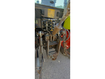 Traktor CLAAS AXOS 340: foto 3