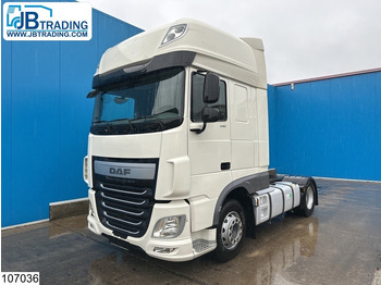 Gjysmë-kamion DAF XF 440