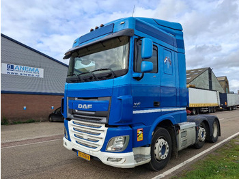 Gjysmë-kamion DAF XF 460