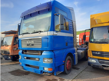 Gjysmë-kamion MAN TGA 18.480