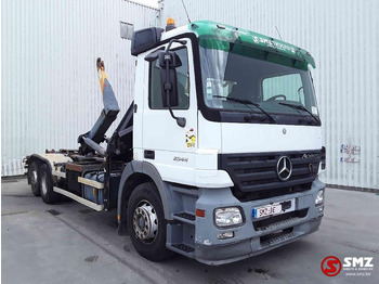Transportjer kontejnerësh/ Kamion me karroceri të çmontueshme MERCEDES-BENZ Actros 2544