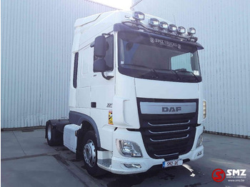 Gjysmë-kamion DAF XF 105 460