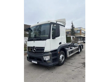 Kamion vetëngarkues MERCEDES-BENZ Actros 2543