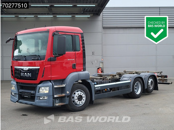 Transportjer kontejnerësh/ Kamion me karroceri të çmontueshme MAN TGS 26.320