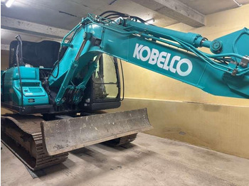 Ekskavator me zinxhirë KOBELCO