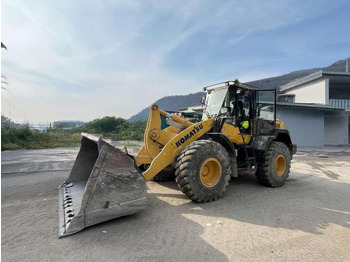 Fadrom me goma KOMATSU WA320