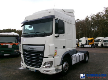 Gjysmë-kamion DAF XF 460