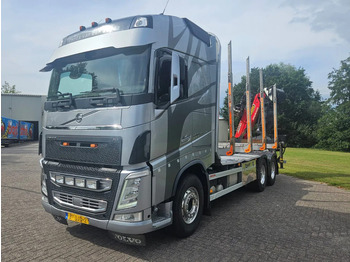 Kamion për transport druri VOLVO FH 500