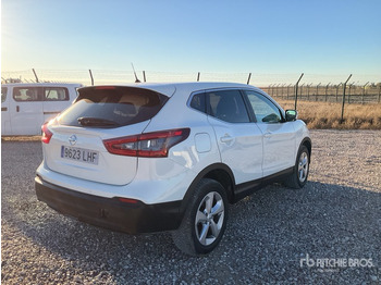 SUV 2020 Nissan Qashqai Automobile: foto 3 SUV 2020 Nissan Qashqai Automobile: foto 3