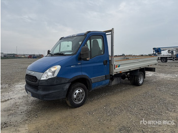 Kamioncine me karroceri 2015 Iveco Daily 35C11 Autocarro cassone fisso: foto 2