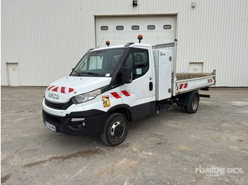Kamioncine vetëshkarkuese IVECO