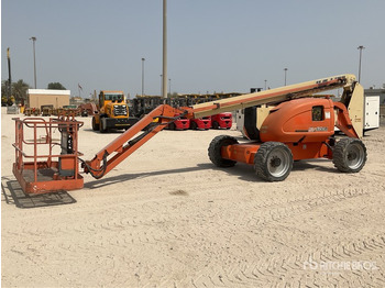 Krah me çernjerë JLG 600AJ