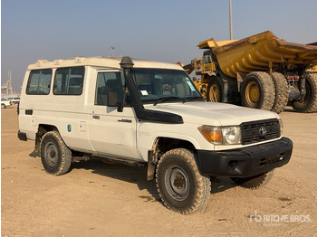 SUV TOYOTA Land Cruiser