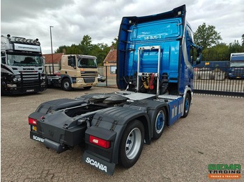 Gjysmë-kamion Scania R450 6x2/4 Highline Euro6C - 66T - Hydrauliek - Vollucht - SMARTTacho V2 - 06/2026 APK: foto 3 Gjysmë-kamion Scania R450 6x2/4 Highline Euro6C - 66T - Hydrauliek - Vollucht - SMARTTacho V2 - 06/2026 APK: foto 3