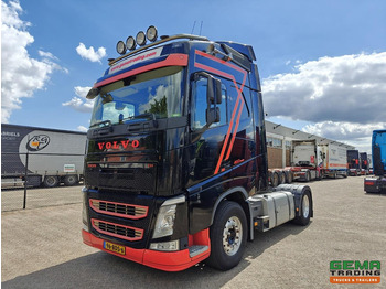Gjysmë-kamion VOLVO FH 460