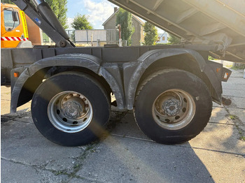 Kamion vetëshkarkues MAN TGA 26.360 6X4 Tipper Spring/Spring ZF Manual gear EURO3: foto 5