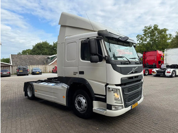 Gjysmë-kamion Volvo FM 330 Slaapcabine Side skirts NL Truck APK/TUV 05-2026: foto 2