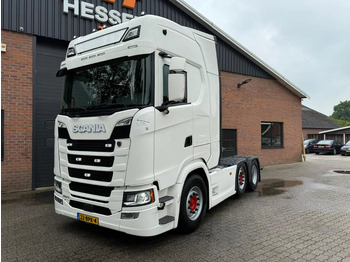 Gjysmë-kamion SCANIA S 450